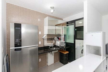 Cozinha de kitnet/studio à venda com 1 quarto, 33m² em Cidade Monções, São Paulo