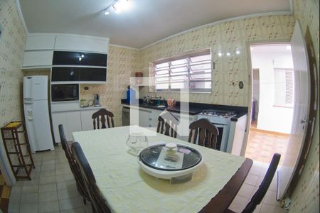 Cozinha de casa à venda com 4 quartos, 235m² em Jardim Rizzo, São Paulo