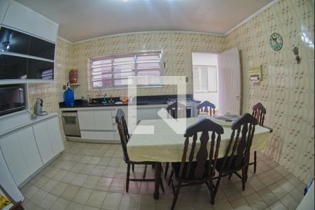 Cozinha de casa à venda com 4 quartos, 235m² em Jardim Rizzo, São Paulo