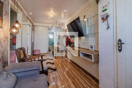 Sala de casa à venda com 3 quartos, 80m² em Vila Nova, Porto Alegre