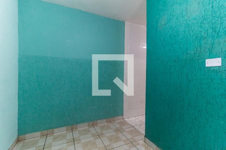 Sala de kitnet/studio para alugar com 1 quarto, 40m² em Jardim Nova Poá, Poá