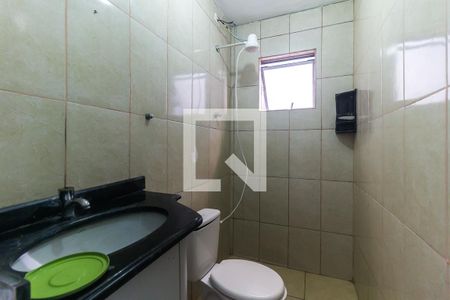 Banheiro de kitnet/studio para alugar com 1 quarto, 40m² em Jardim Nova Poá, Poá