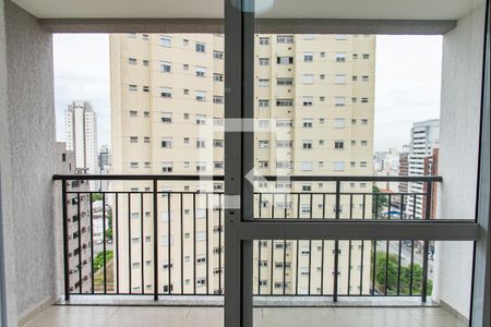 Varanda de kitnet/studio para alugar com 1 quarto, 28m² em Vila Mariana, São Paulo