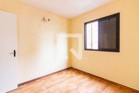 Quarto 1 de apartamento para alugar com 2 quartos, 54m² em Jaguaribe, Osasco