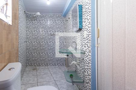 Banheiro de casa para alugar com 1 quarto, 50m² em Jardim Elvira, Osasco