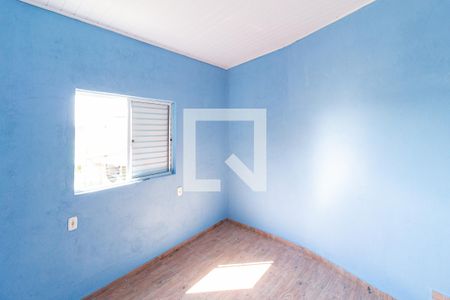 Quarto de casa para alugar com 1 quarto, 50m² em Jardim Elvira, Osasco