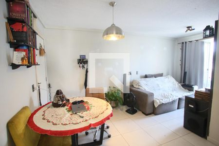 Sala de apartamento para alugar com 2 quartos, 57m² em Taquara, Rio de Janeiro