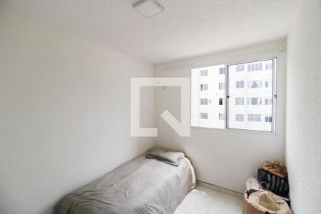 Quarto 1 de apartamento para alugar com 2 quartos, 48m² em Parque Sao Vicente, Belford Roxo