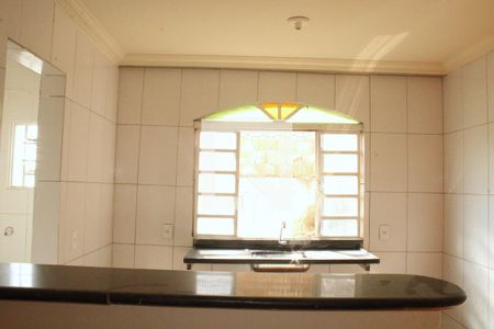 Cozinha de casa à venda com 2 quartos, 55m² em Bom Jesus, Contagem