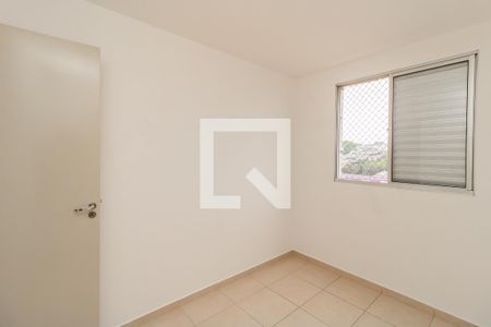 Quarto  de apartamento para alugar com 2 quartos, 40m² em Jardim Santa Teresinha, São Paulo