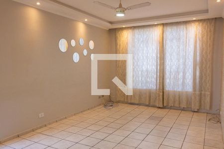 Sala de casa à venda com 3 quartos, 120m² em Jardim Santos Dumont, São Paulo