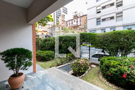 Varanda da Sala de casa à venda com 4 quartos, 390m² em Cidade Jardim, Belo Horizonte