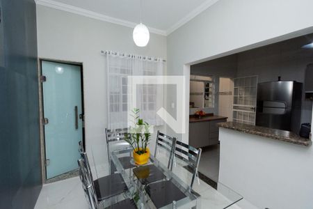 Sala de Jantar de casa à venda com 3 quartos, 150m² em Eldorado, Contagem