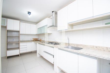 Cozinha de casa à venda com 4 quartos, 191m² em Hípica, Porto Alegre