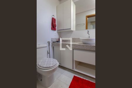 Banheiro da Suíte de apartamento para alugar com 2 quartos, 55m² em Manacás, Belo Horizonte