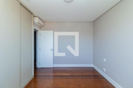 Apartamento à venda com 4 quartos, 340m² em Serra, Belo Horizonte