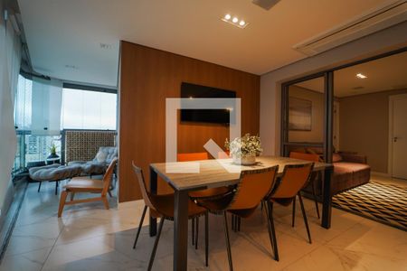 Sacada de apartamento à venda com 2 quartos, 93m² em Vila Ipojuca, São Paulo