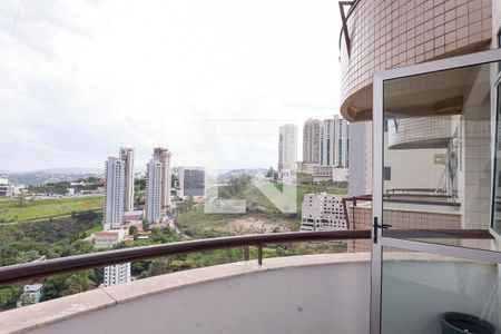 Varanda da Sala de apartamento para alugar com 1 quarto, 40m² em Vale do Sereno, Nova Lima