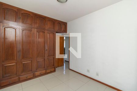 Quarto 2 de apartamento para alugar com 2 quartos, 100m² em Jardim Guanabara, Rio de Janeiro