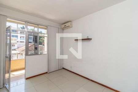 Quarto 2 de apartamento para alugar com 2 quartos, 100m² em Jardim Guanabara, Rio de Janeiro