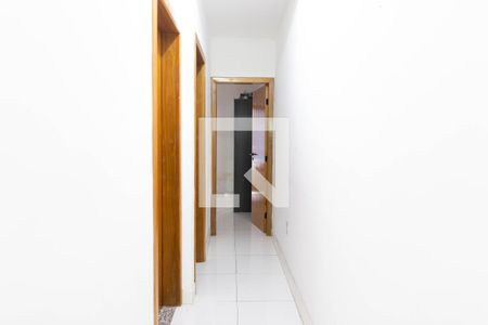 Corredor de apartamento à venda com 2 quartos, 60m² em Jardim Utinga, Santo André