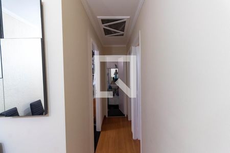 Corredor de apartamento à venda com 2 quartos, 55m² em Vila Buenos Aires, São Paulo
