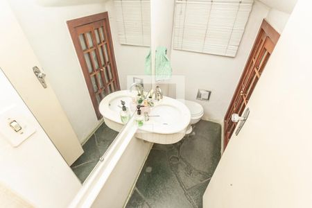Lavabo de casa à venda com 3 quartos, 222m² em Aclimação, São Paulo