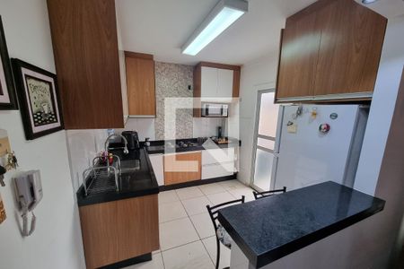 Cozinha de apartamento para alugar com 2 quartos, 75m² em Residencial Greenville, Ribeirão Preto