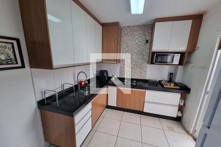 Cozinha de apartamento para alugar com 2 quartos, 75m² em Residencial Greenville, Ribeirão Preto