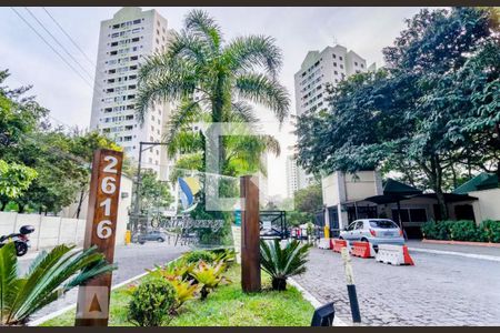 Fachada de apartamento à venda com 3 quartos, 65m² em Vila Socorro, São Paulo