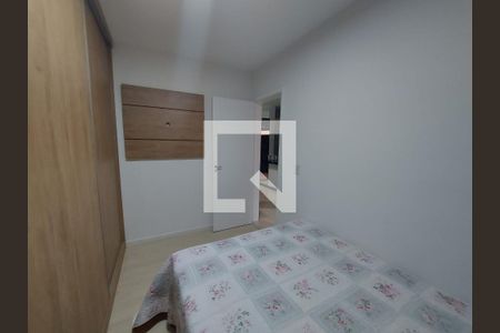 Quarto de apartamento para alugar com 2 quartos, 69m² em Cabral, Contagem