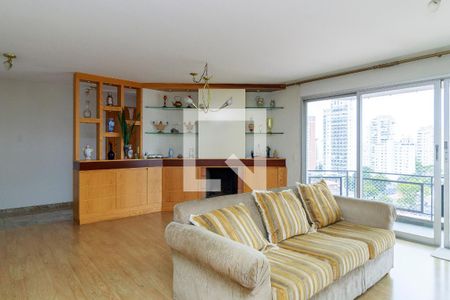 Sala de apartamento à venda com 3 quartos, 140m² em Vila Congonhas, São Paulo