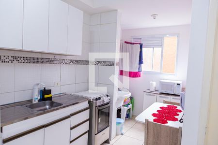 Cozinha e Área de Serviço de apartamento à venda com 2 quartos, 45m² em Vila Nhocuné, São Paulo