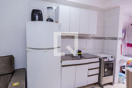 Sala e Cozinha de apartamento à venda com 2 quartos, 45m² em Vila Nhocuné, São Paulo