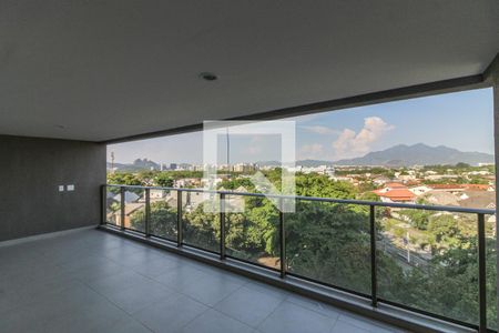 Varanda de apartamento à venda com 4 quartos, 153m² em Barra da Tijuca, Rio de Janeiro