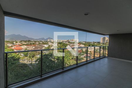 Varanda de apartamento à venda com 4 quartos, 153m² em Barra da Tijuca, Rio de Janeiro