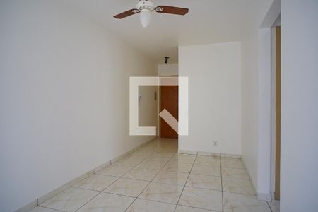 Sala de apartamento à venda com 1 quarto, 58m² em Jardim do Salso, Porto Alegre