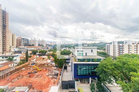 Vista de apartamento à venda com 2 quartos, 74m² em Caxingui, São Paulo