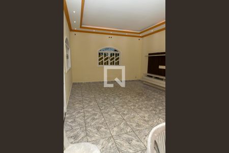 Sala de casa para alugar com 4 quartos, 420m² em Pechincha, Rio de Janeiro