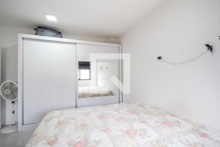 Suíte de apartamento à venda com 2 quartos, 61m² em Continental, Osasco