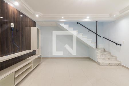 Sala  de casa à venda com 3 quartos, 300m² em Vila Carrão, São Paulo