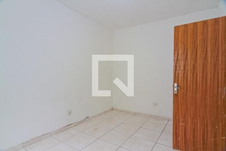 Quarto de casa para alugar com 1 quarto, 50m² em Parque Peruche, São Paulo