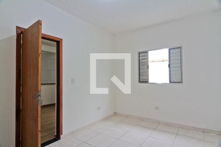 Quarto de casa para alugar com 1 quarto, 50m² em Parque Peruche, São Paulo