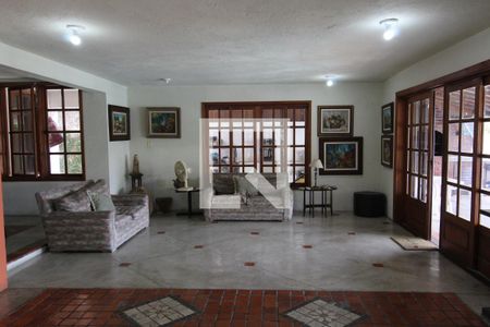 Sala de casa à venda com 4 quartos, 493m² em Jacarepaguá, Rio de Janeiro