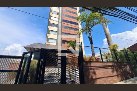 Apartamento à venda com 250m², 4 quartos e 3 vagas Apartamento à venda com 250m², 4 quartos e 3 vagasÁrea comum