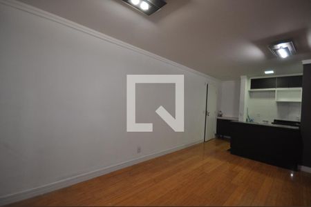 Sala de apartamento para alugar com 3 quartos, 64m² em Jardim Modelo, São Paulo