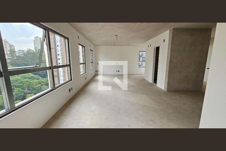 Apartamento à venda com 2 quartos, 68m² em Vila Nair, São Paulo