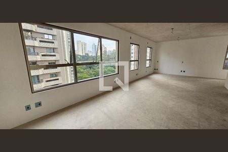 Apartamento à venda com 2 quartos, 68m² em Vila Nair, São Paulo