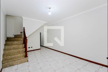 Casa à venda com 181m², 3 quartos e 2 vagasSala