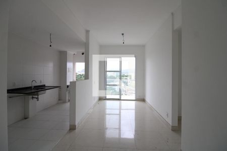 Sala de apartamento para alugar com 3 quartos, 70m² em Anil, Rio de Janeiro